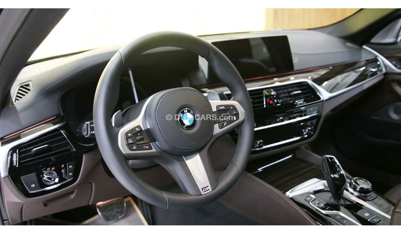 BMW 550i M AERODYNAMICS PACKAGE -GCC, UNDER WARRANTY AND CONTRACT SERVICE