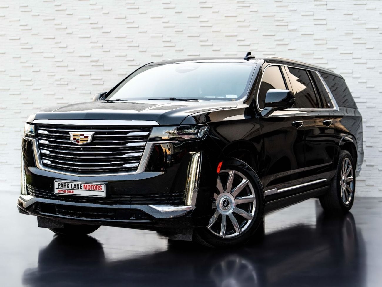كاديلاك إسكالاد PLATINUM LUXURY