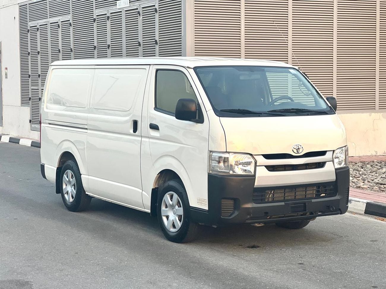 Toyota Hiace GL