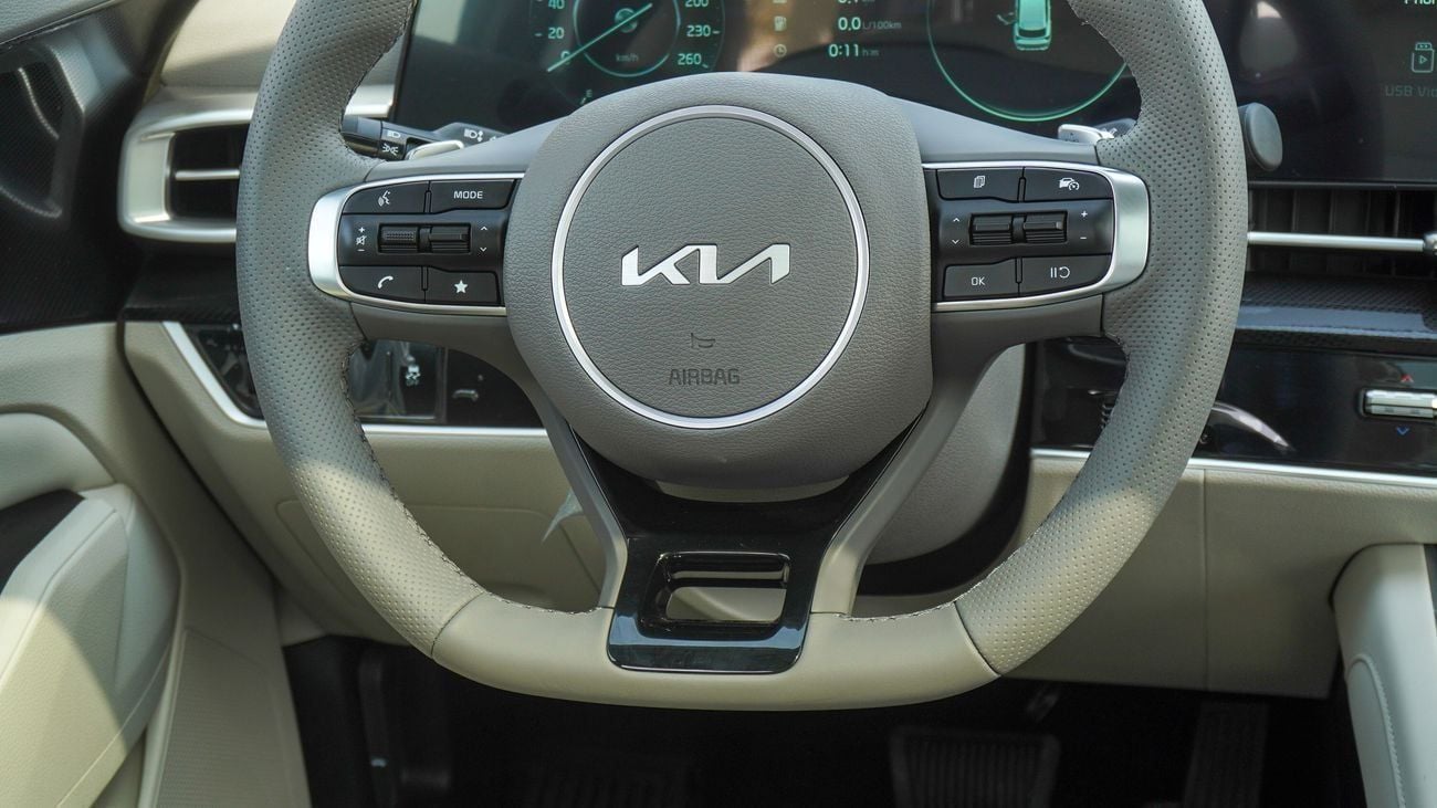 Kia Sportage Brand New Kia Sportage 2025 Export 1.5L 2WD Petrol|White/Gray|N-KIA-SPO-2WD-25|