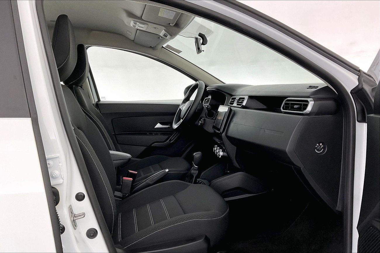 Renault Duster SE | 1 year free warranty | 0 down payment | 7 day return policy