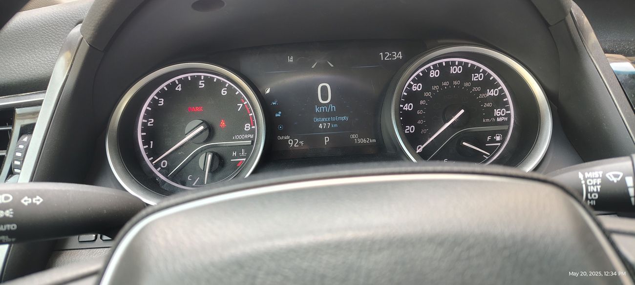 Toyota Camry LE AWD 2.5L