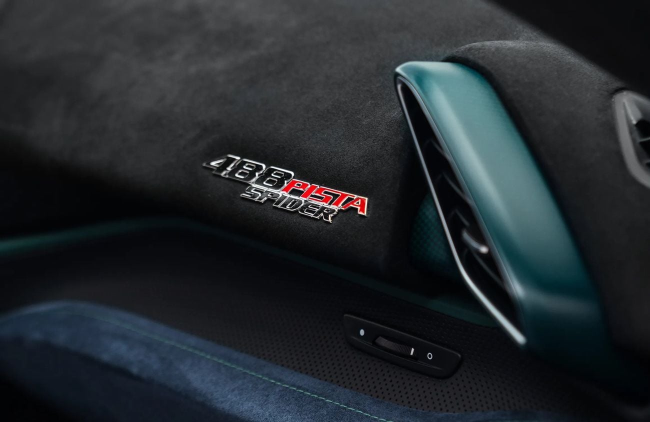 Ferrari 488 3.9L V8 Twin-Turbocharged Engine