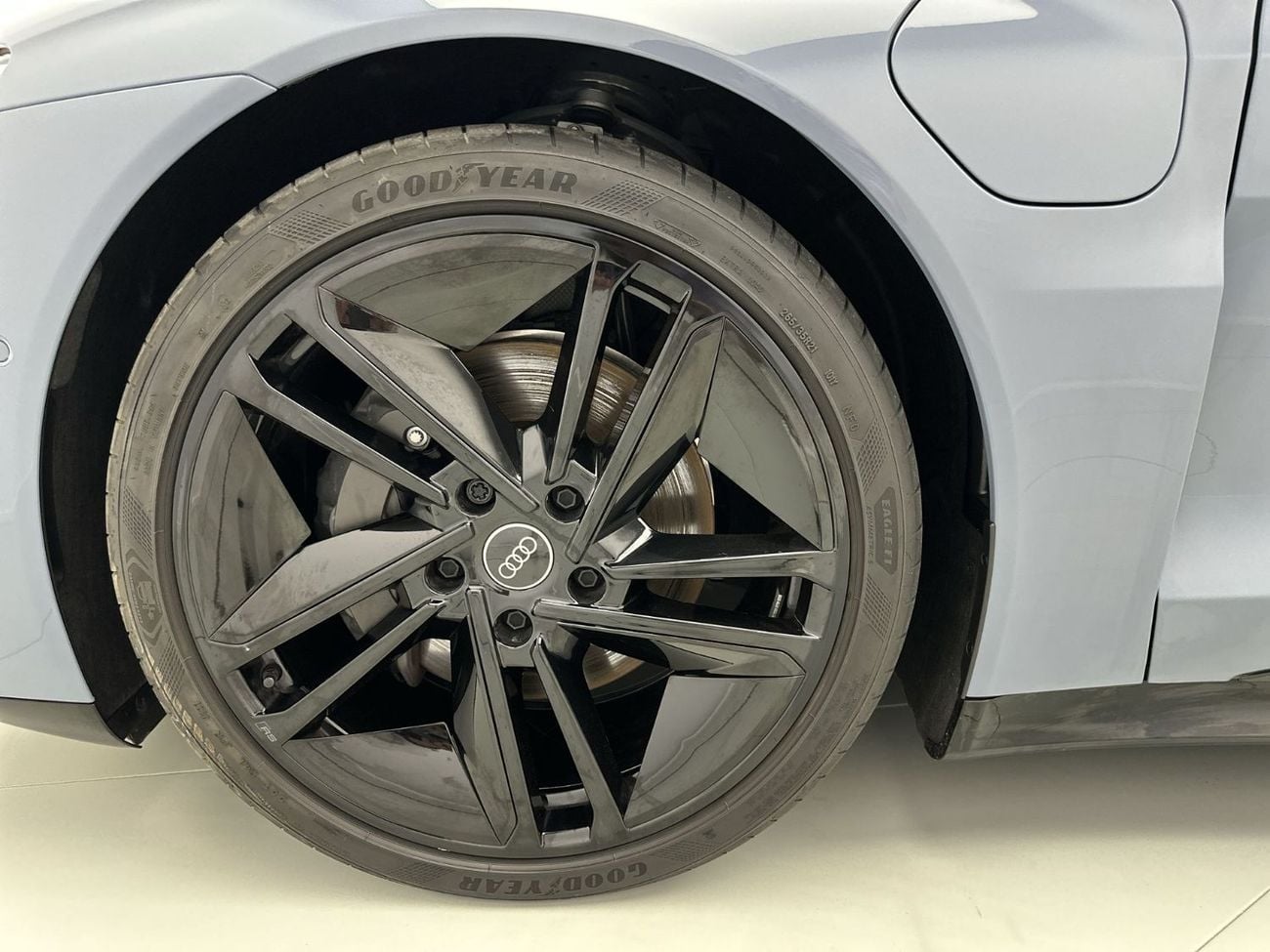 أودي إي ترون جي تي e-tron GT quattro 530hp (Ref# 7008025)