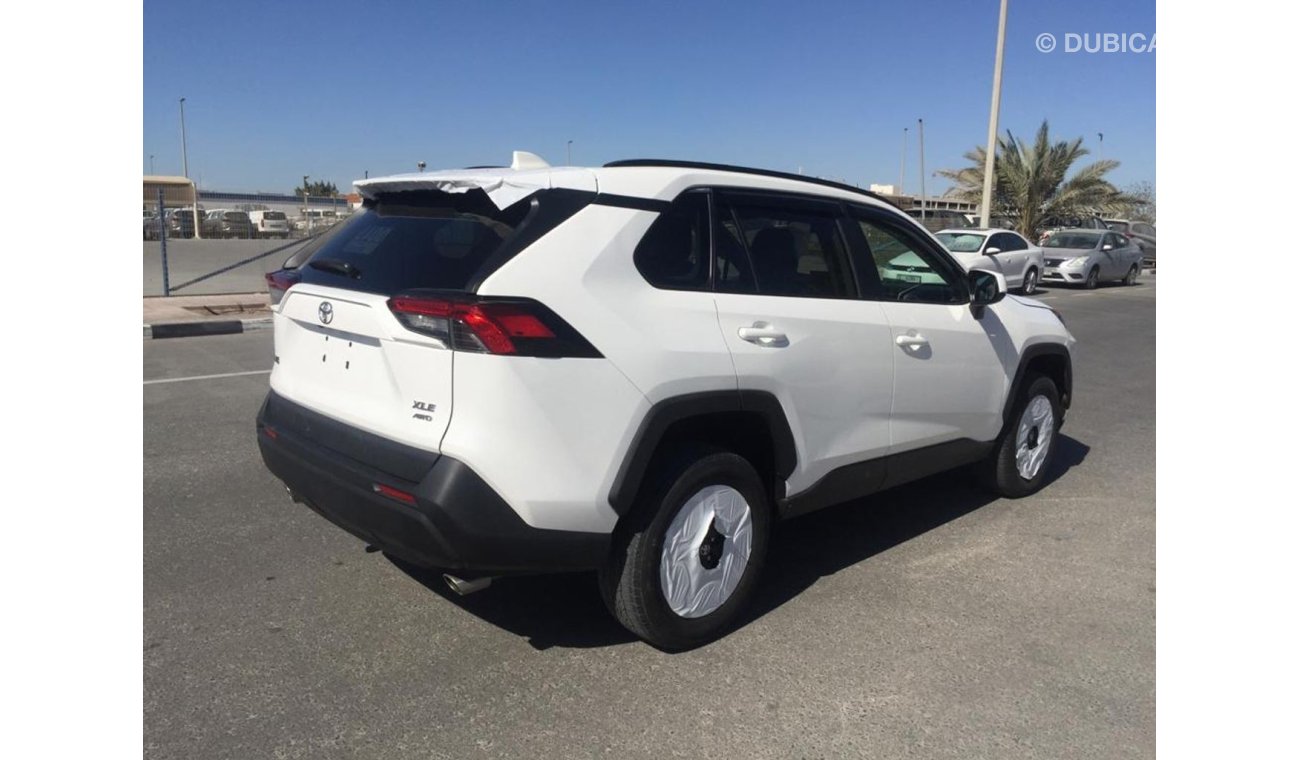 تويوتا راف ٤ TOYOTA RAV4 XLE