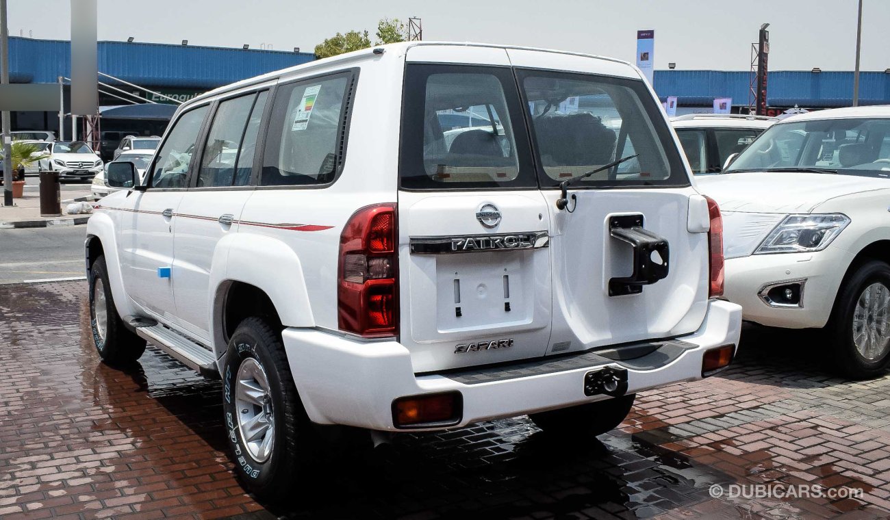 Nissan Patrol Safari M/T / 3 Years local dealer warranty VAT inclusive