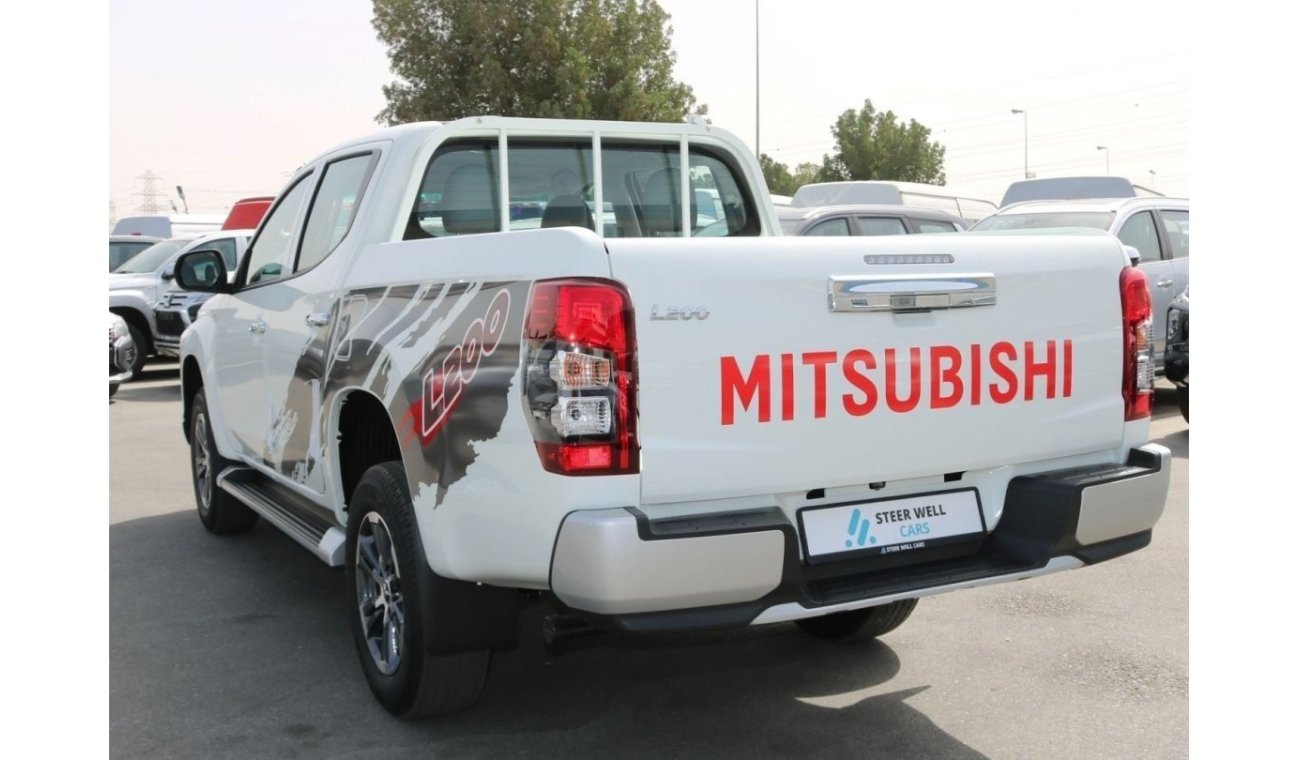 ميتسوبيشي L200 2023 |L200 PETROL 2.4 L - 4X4 - M/T WITH POWER WINDOWS MIRRORS AND FABRIC SE