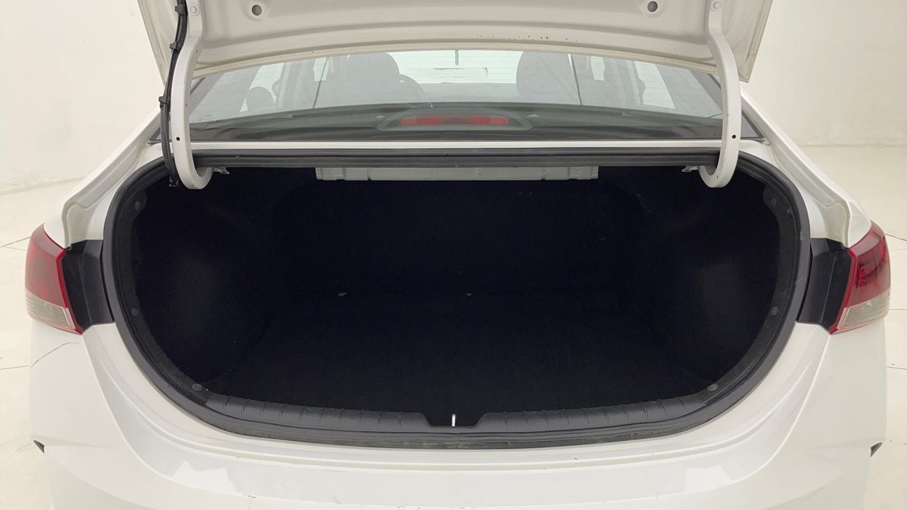 Hyundai Accent SMART 1.6 | Zero Down Payment | Home Test Drive