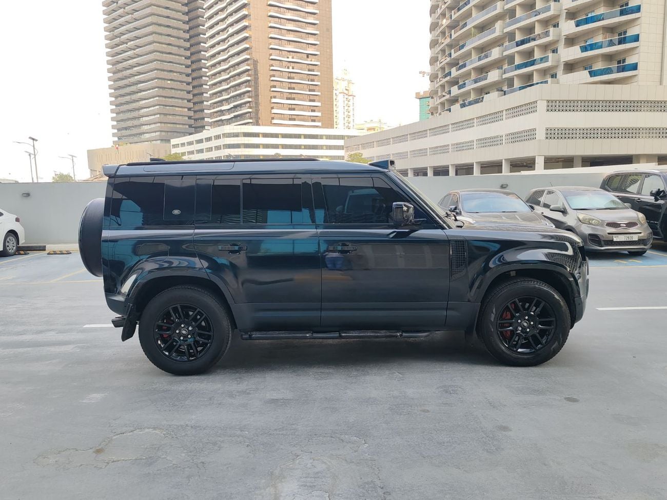 Land Rover Defender 110 HSE P400