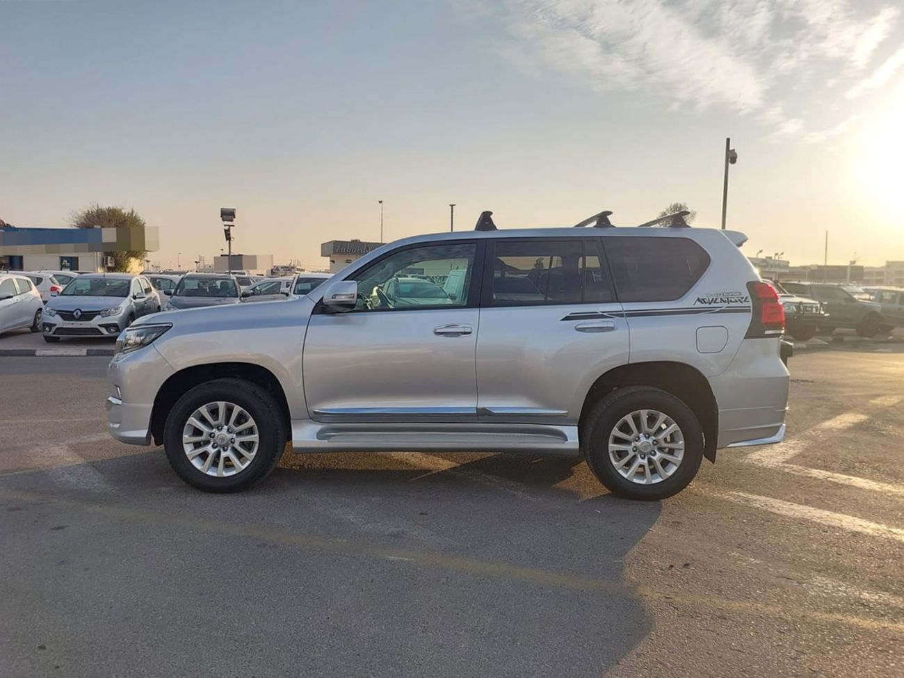 تويوتا لاند كروزر TOYOTA LAND CRUISER PRADO SUV RHD 2016 MODEL 2.8 L DIESEL AUTOMATIC(PM43662)