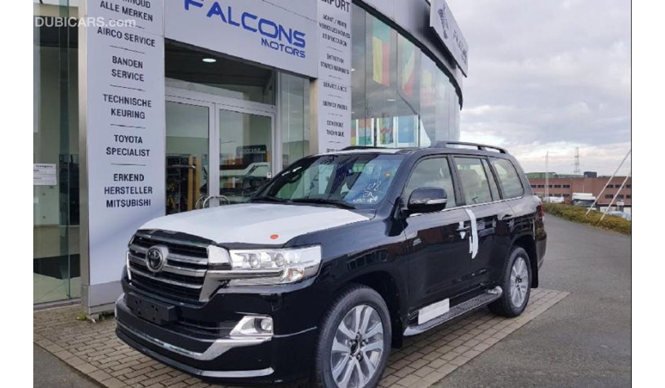 Toyota Land Cruiser Petrol 5.7L AT 2019 Model VXR Top the line EXECUTIVE LOUNGE