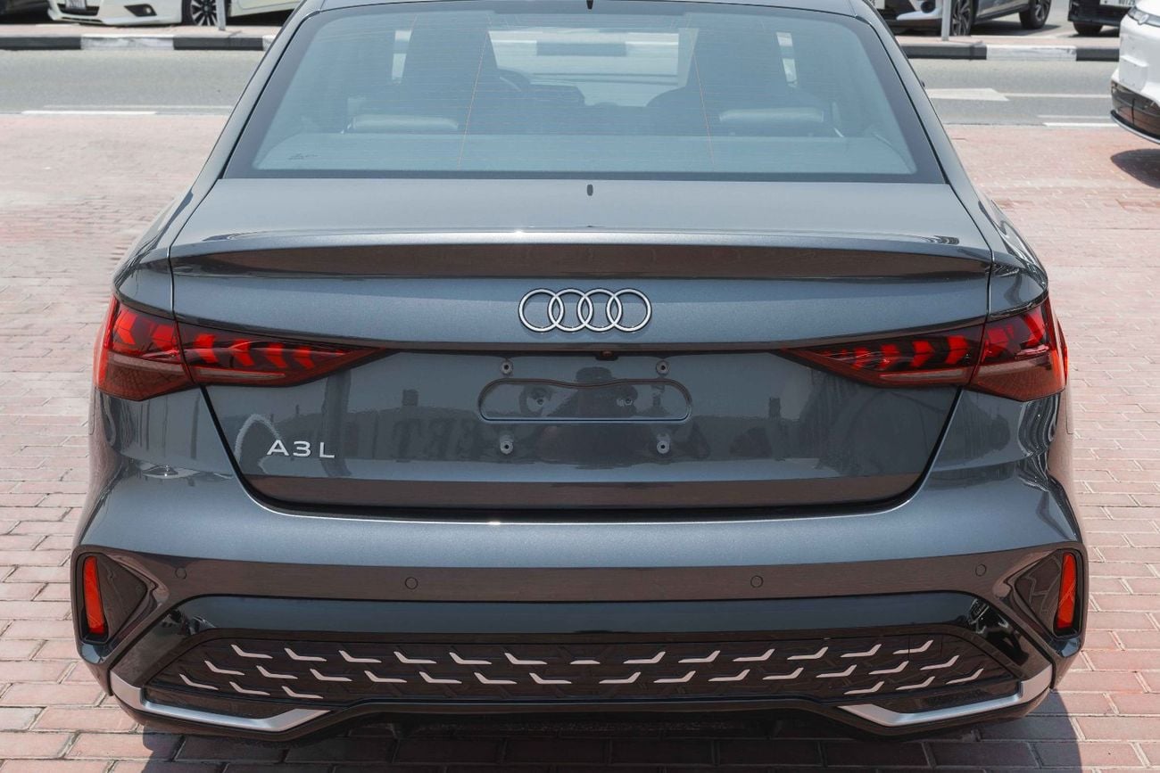 Audi A3 35 TFSI S-LINE Audi A3 1.5T 35 TFSI S-Tronic Sedan 2025 Grey (FOR EXPORT)