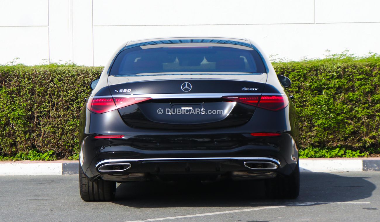 Mercedes-Benz S 580 | 4Matic | 2022 | Rear DVD Entertainment System RAMADAN OFFER