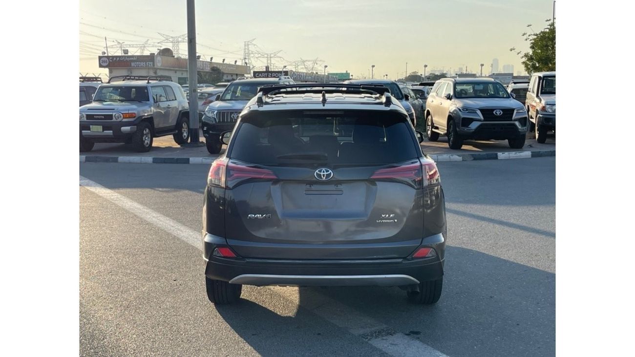 Toyota RAV4 2018 TOYOTA RAV4 XLE HYBRID FULL OPTIONS IMPORTED FROM USA