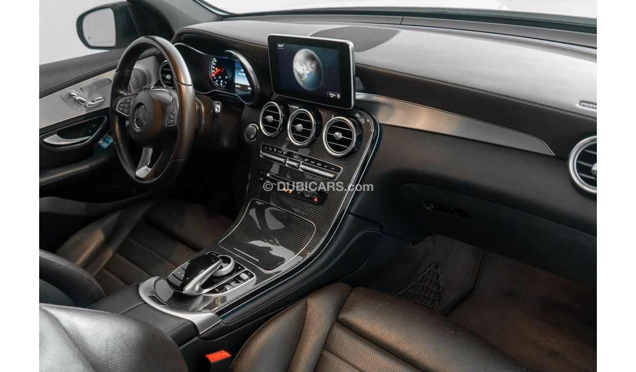 Mercedes-Benz GLC 43 AMG 2017 Mercedes GLC43 AMG Full Option / Full-Service History