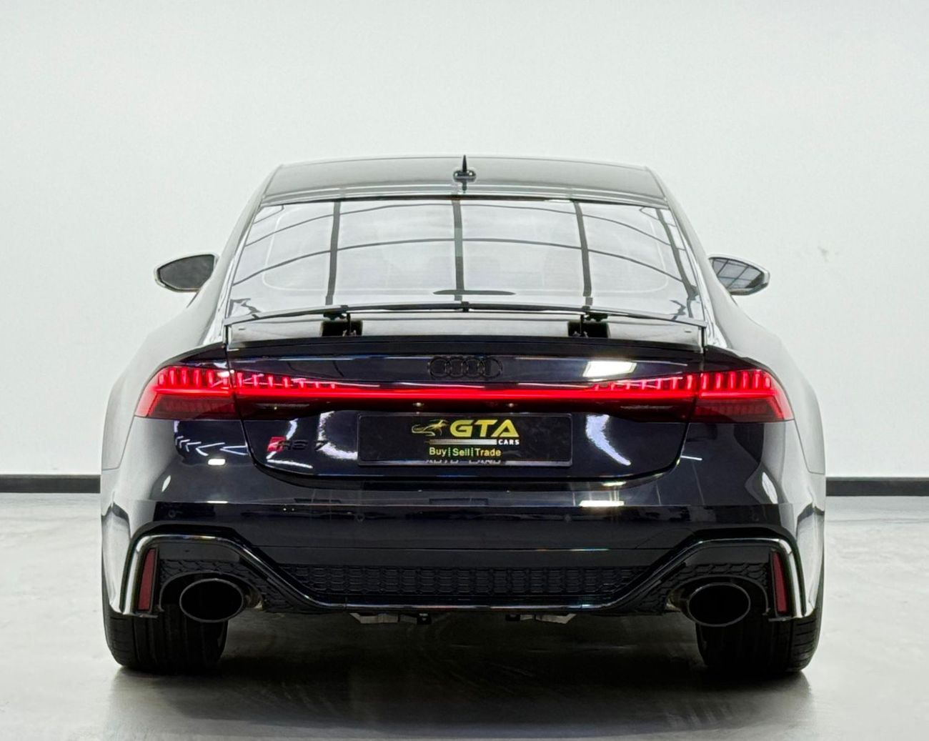أودي RS7 quattro 4.0L 2021 Audi RS7 Quattro, 2026 Audi Warranty, 2028 Audi Service Pack, Fully Loaded, GCC