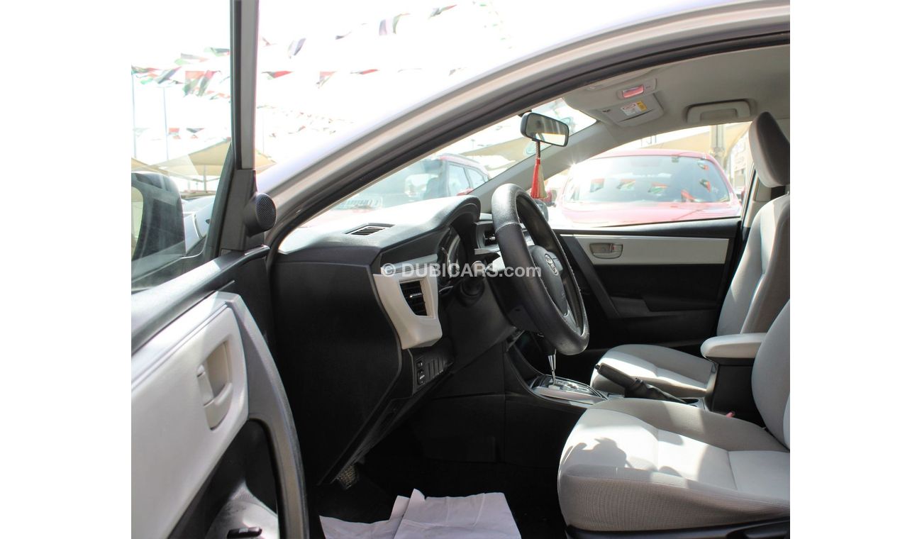 Toyota Corolla SE ACCIDENTS FREE - GCC - PERFECT CONDITION INSIDE OUT - ENGINE 2000 CC