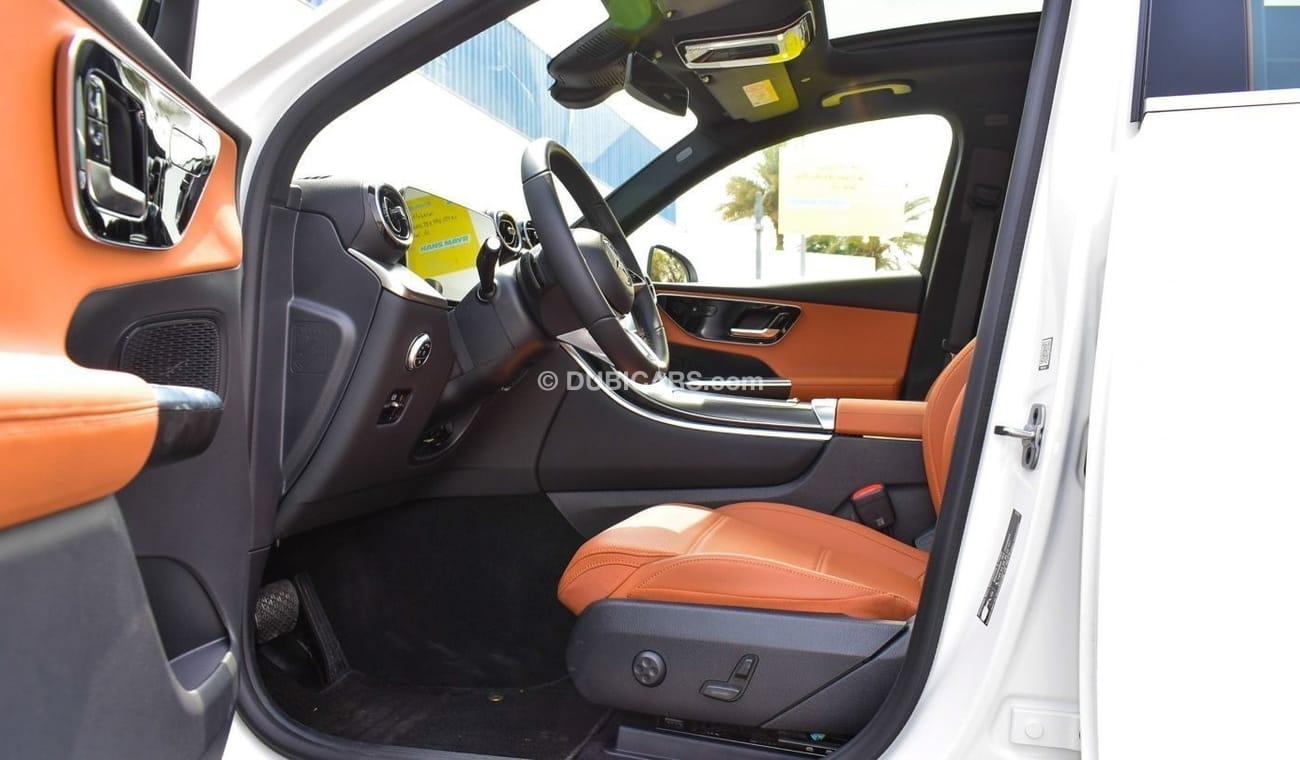 Mercedes-Benz GLC 200 Mercedes Benz GLC 200 Avantgarde | with 360 Camera | 2023