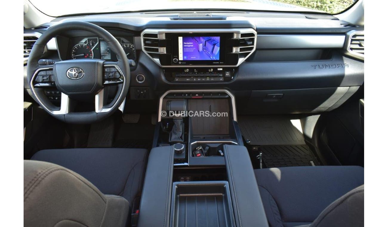 Toyota Tundra Crew Max SR5