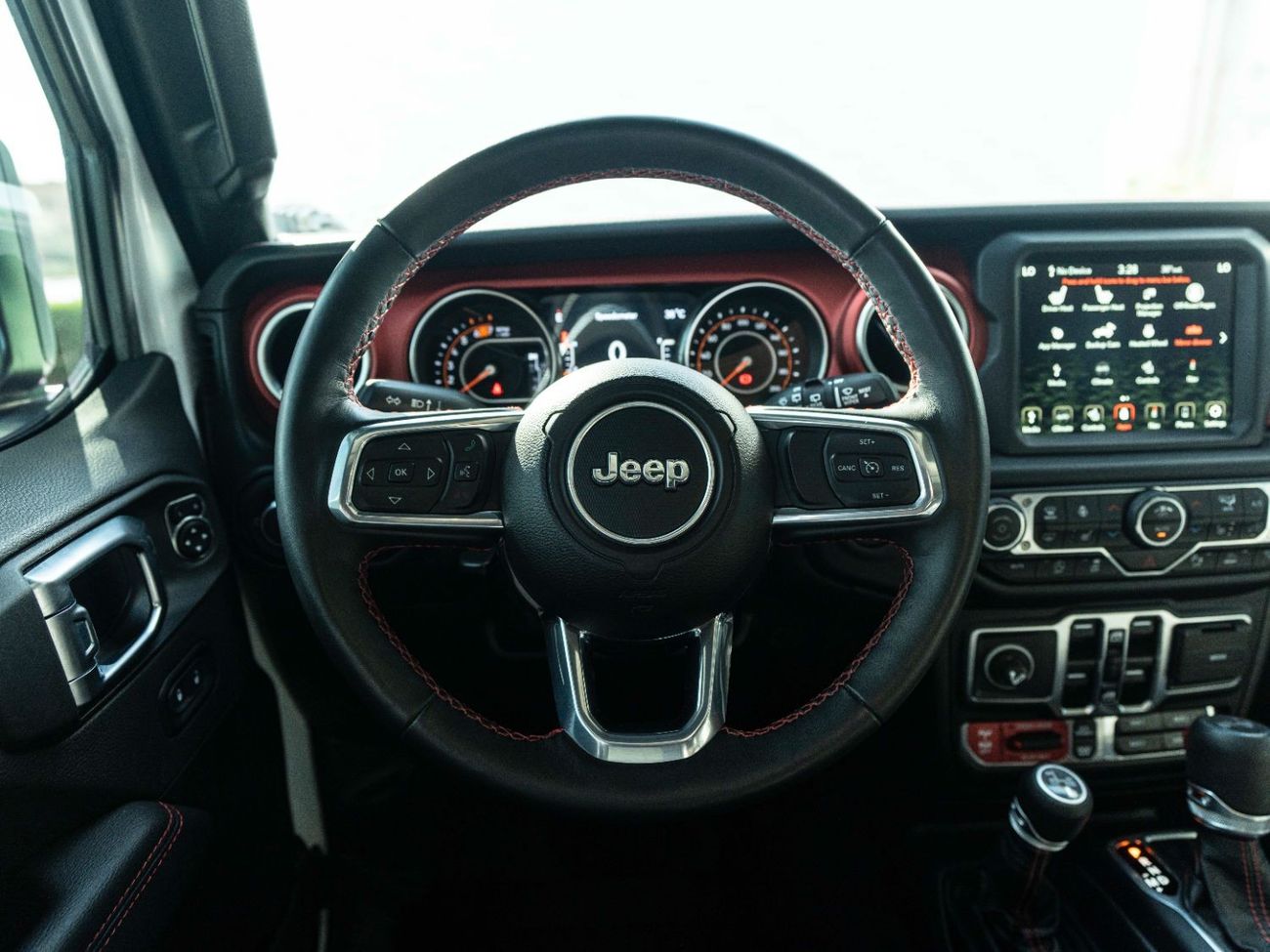 Jeep Wrangler AED 3,617 PM • RUBICON STAGE 3 OFF-ROAD MODS • ONLY 4,000 KM • OFFICIAL JEEP WARRANTY + SERVICE PLAN