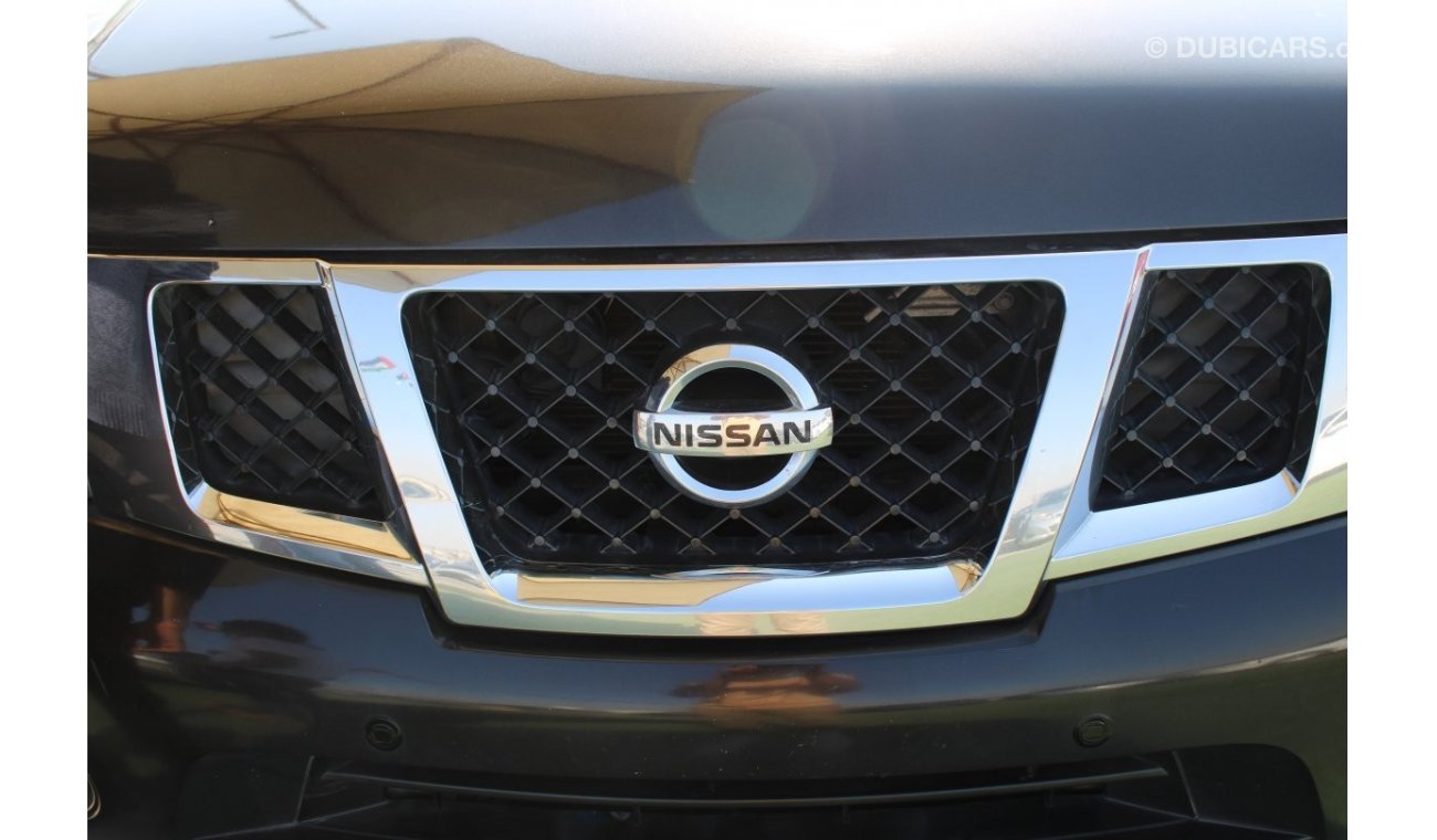 Nissan Armada nissan armada2012