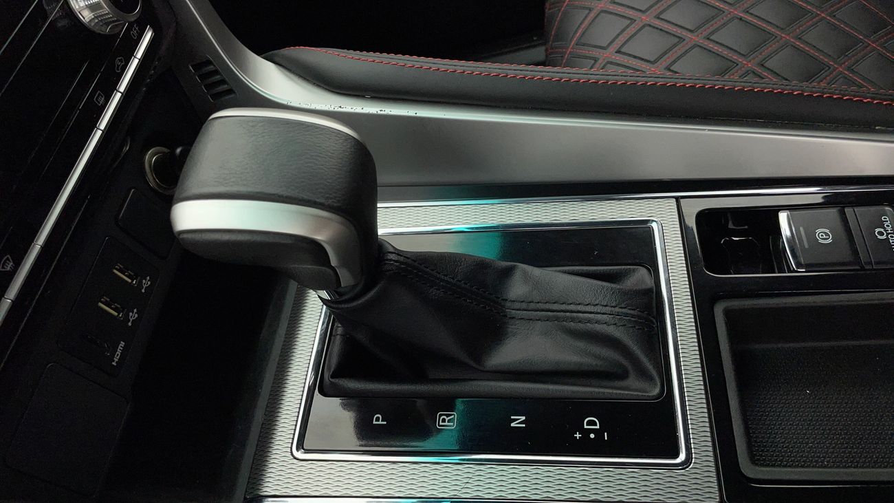 ميتسوبيشي مونتيرو سبورت GLX M/L SIGNATURE EDITION 3 | بدون دفعة مقدمة | اختبار القيادة في المنزل