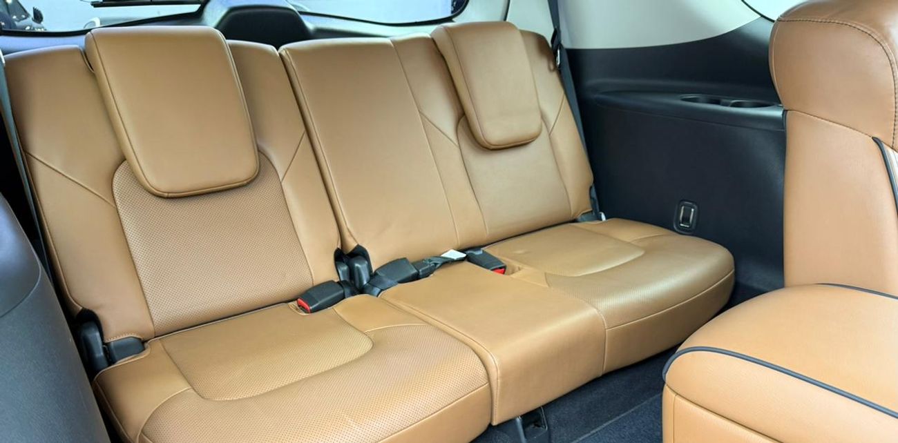 Infiniti QX80 Luxe 7st 5.6L 2020 Infiniti QX80, 2026 Infiniti Warranty, Full Infiniti Service History, Very Low Km