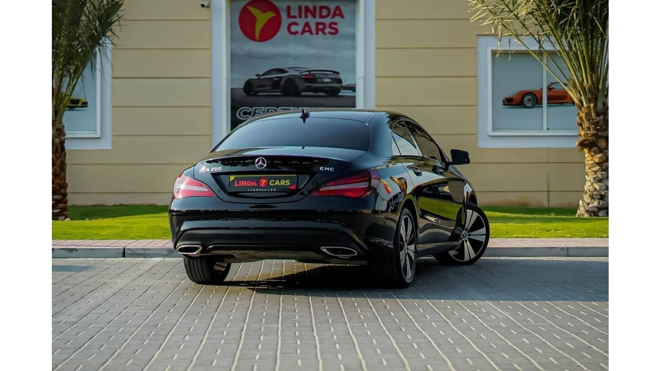 Mercedes-Benz CLA 200