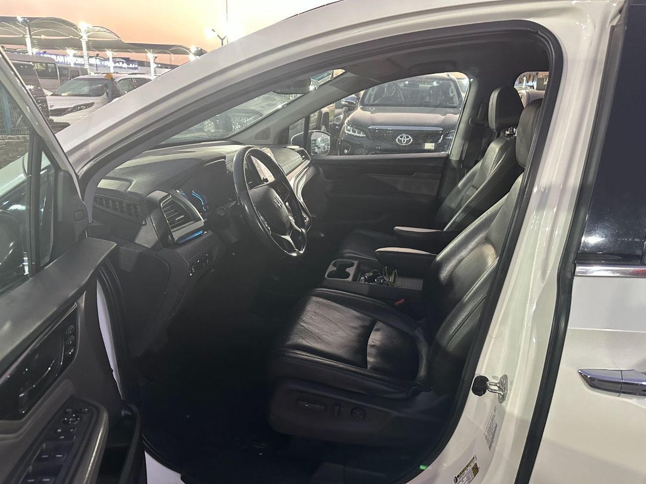 هوندا أوديسي Touring 3.5L