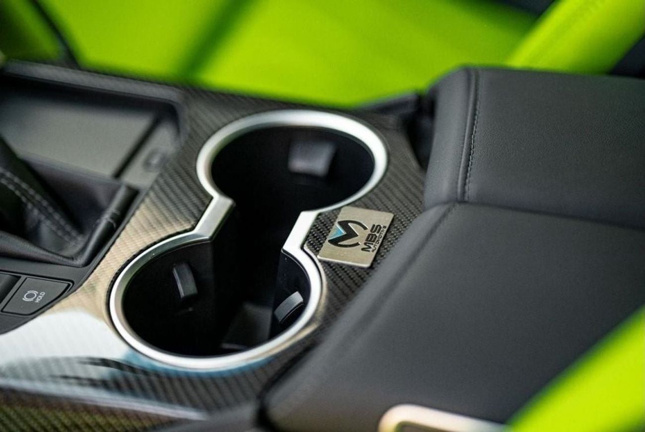 تويوتا لاند كروزر VIP MBS Autobiography 4 Seater Black Edition