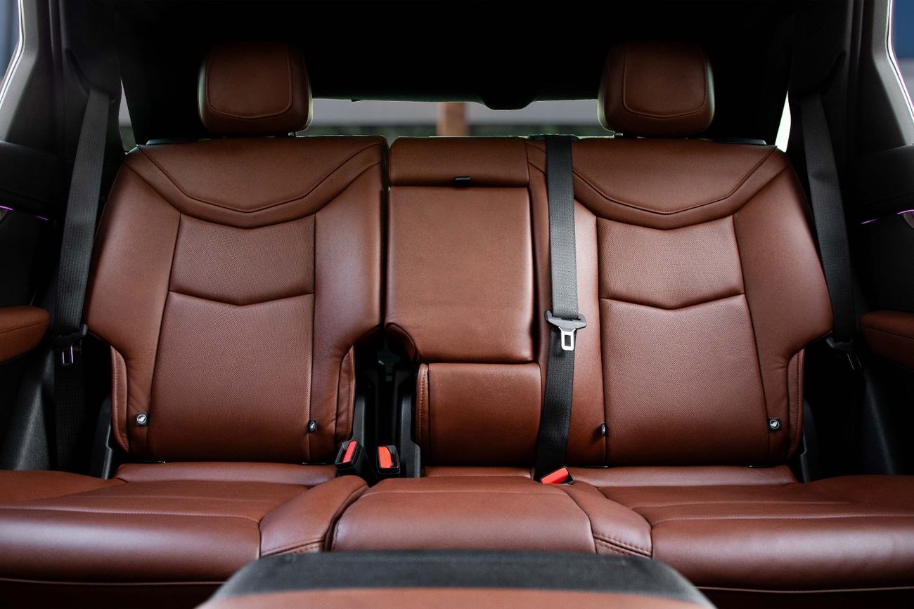 Cadillac XT5 400 AWD | 2,644 P.M  | 0% Downpayment | Full Agency History!