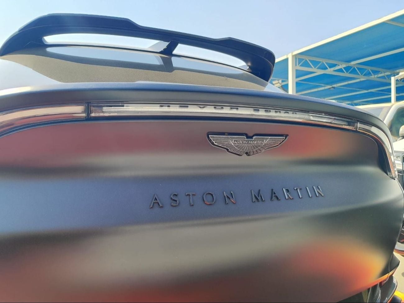 Aston Martin DBX Aston Martin DBX707 Model 2023 Petrol 4.0 AT V8 – Full Option – Luxury Sports SUV – Carbon Fiber Package