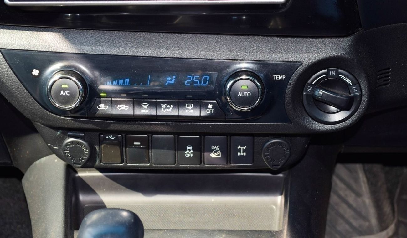 Toyota Hilux Limited RHD diesel auto SR5 2.8