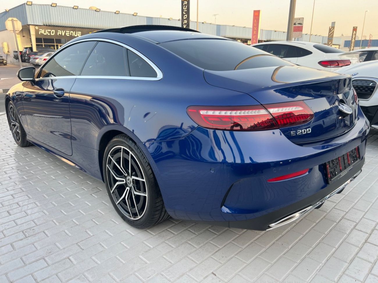 مرسيدس بنز E 200 كوبيه