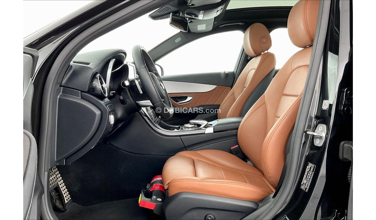 Mercedes-Benz C 200 Standard (AMG Line)