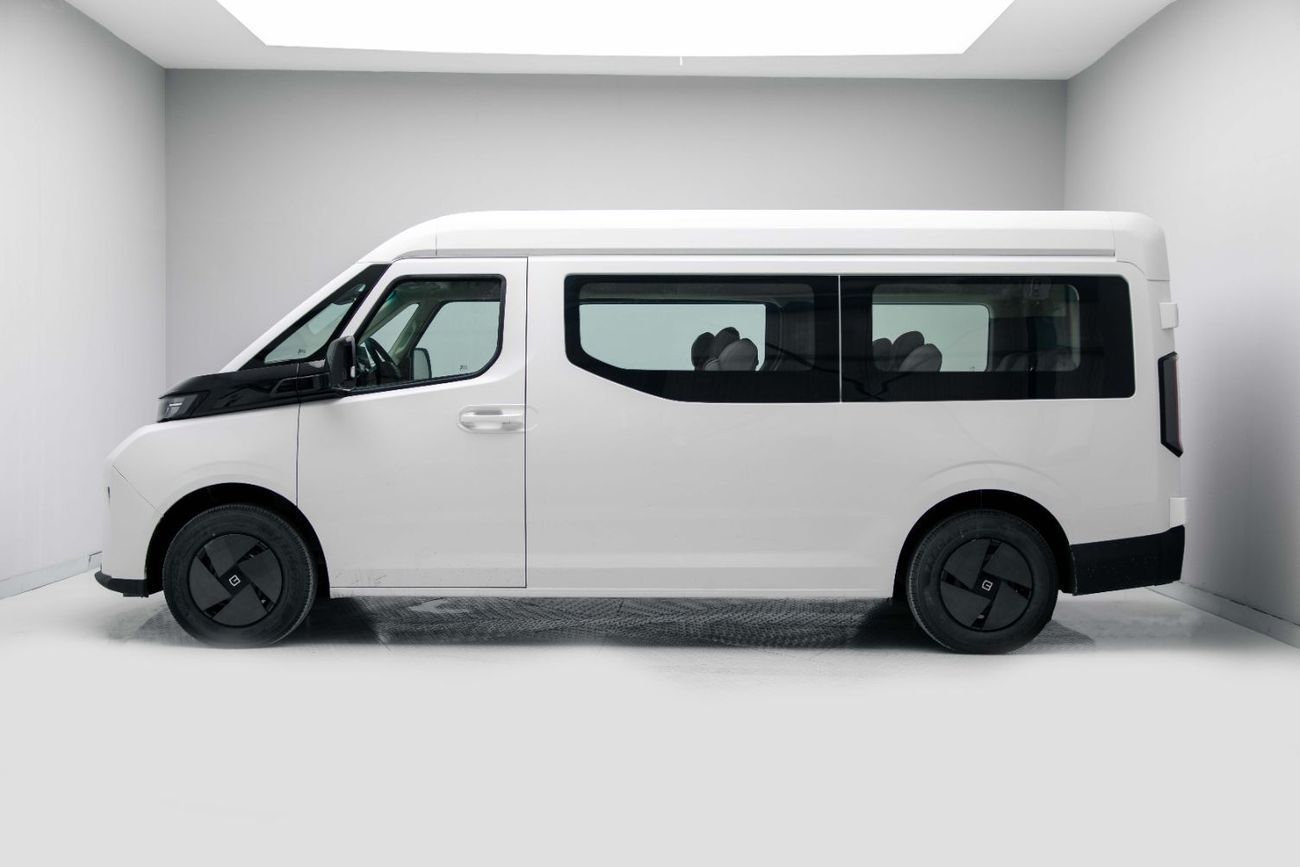 Geely Farizon 2025 Farizon Super Van - White inside Black and Brown | Export Only