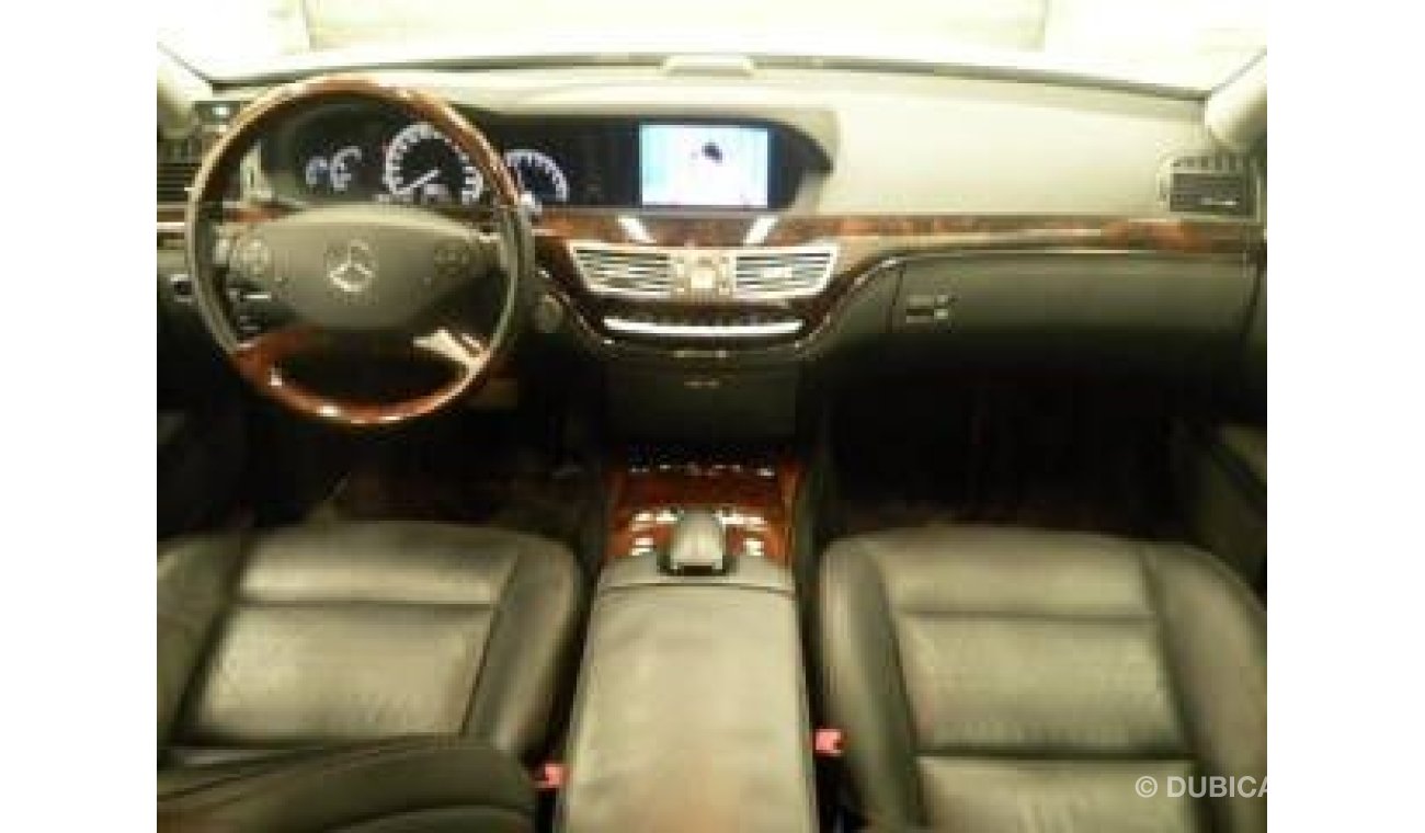 Mercedes-Benz S 550 IMPORT JAPAN V.C.C