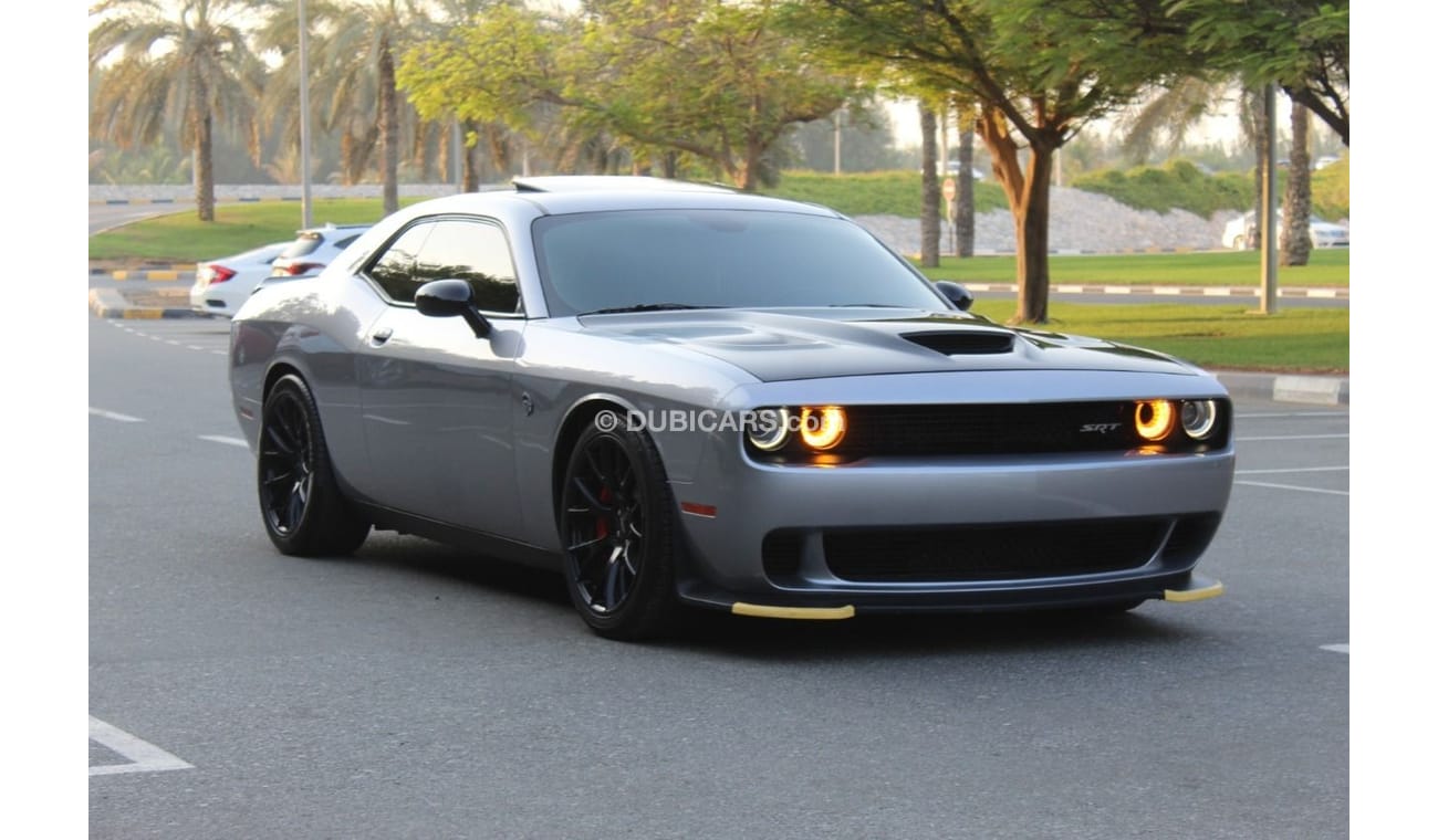 Dodge Challenger Dodge Chalenger SRT Hellcat 2016