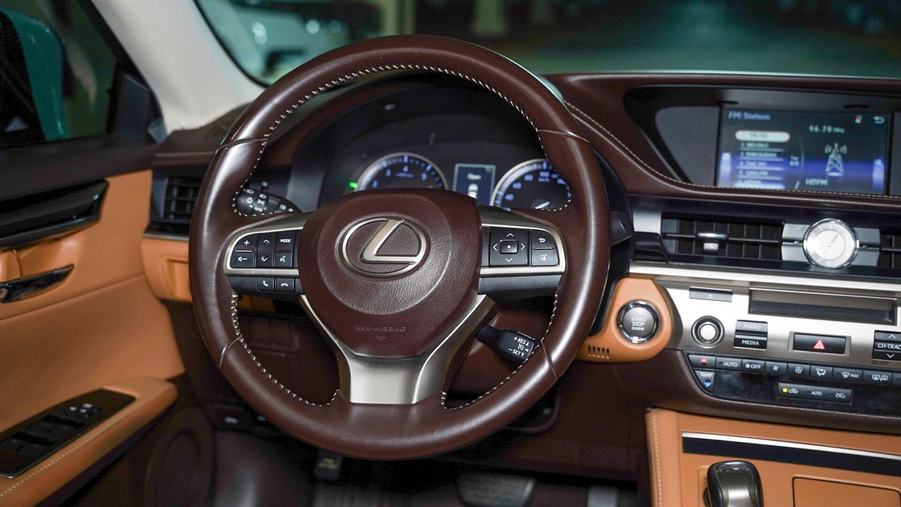 لكزس ES 350