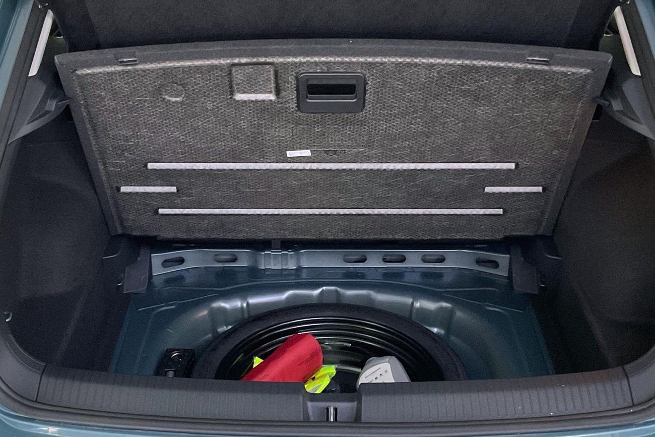 فولكس واجن T ROC Life | شامل الضمان | 0 ﺪﻔﻋﺓ ﺃﻮﻟﻯ