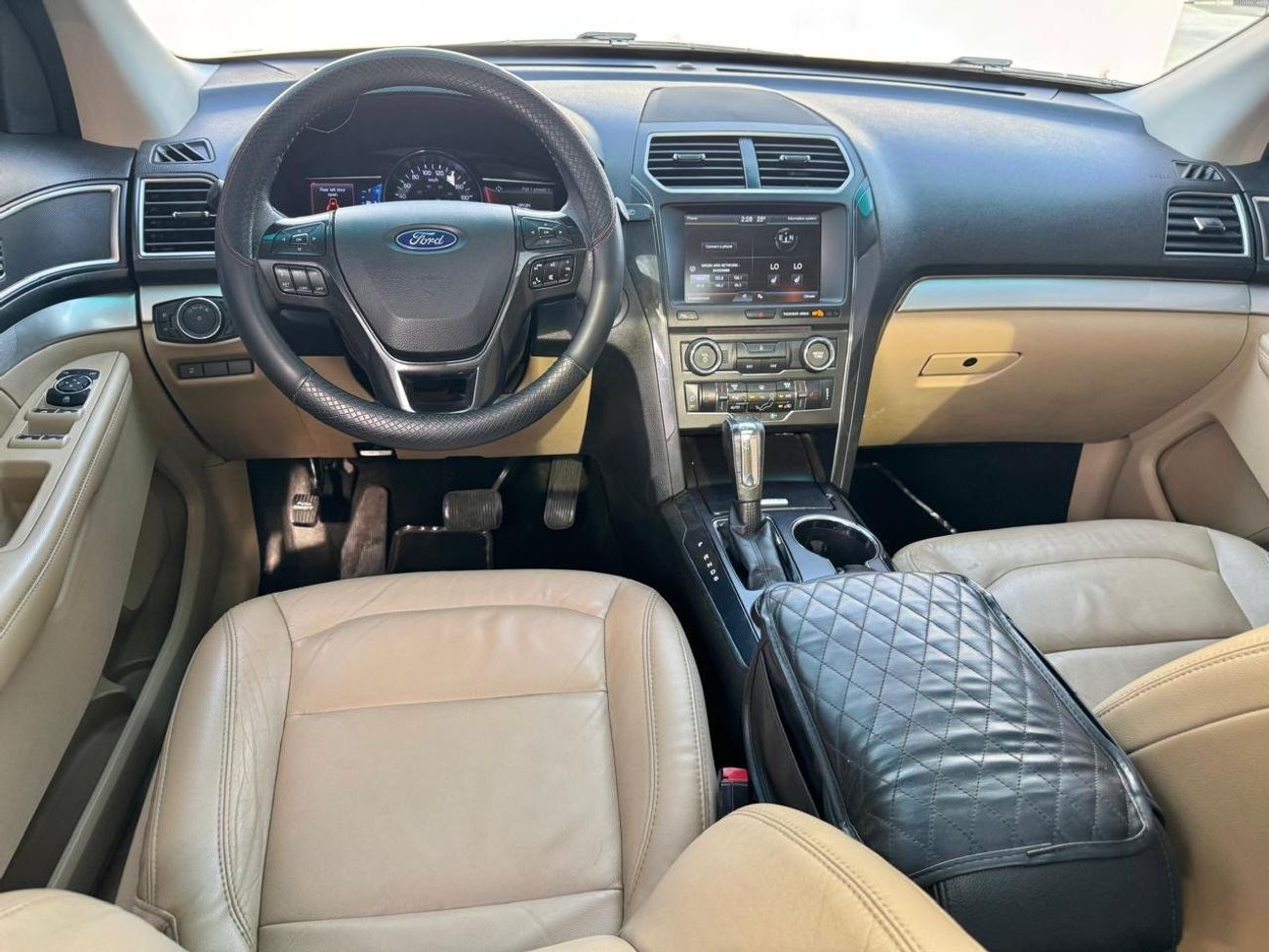 فورد إكسبلورر 2016 Explorer XLT- Panoramic Full Option,GCC