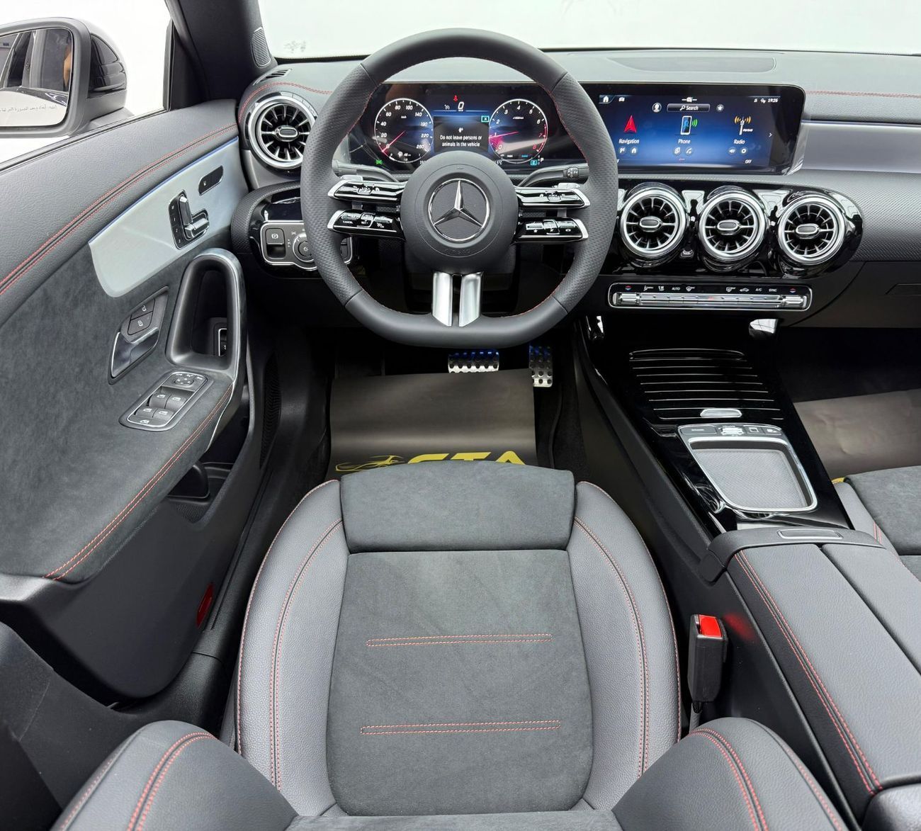 مرسيدس بنز CLA 250 Std 2.0L (221 HP) *Brand New* 2025 Mercedes-Benz CLA250 AMG, 5 Years MB Warranty, Delivery Kms, Full