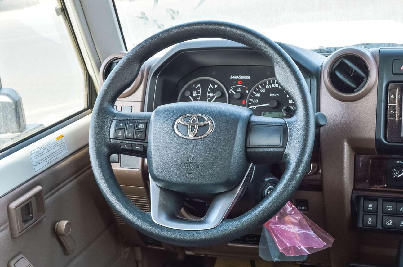 تويوتا لاند كروزر 70 TOYOTA LAND CRUISER 78 (AMBULANCE) 2.8L 4WD 2026