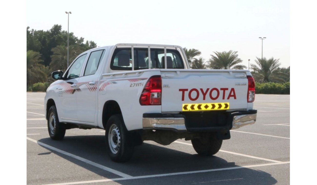 تويوتا هيلوكس 2016 | HILUX DOUBLE CABIN AUTOMATIC GEAR - WITH GCC SPECS AND EXCELLENT CONDITION