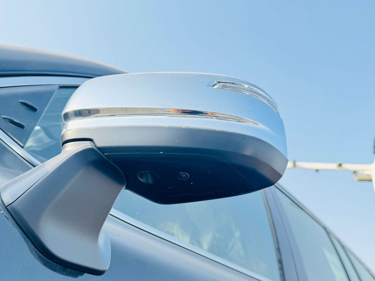 Toyota Land Cruiser LC300 VXR 3.5L TWIN TURBO F/O A/T BLACK INSIDE RED 2025