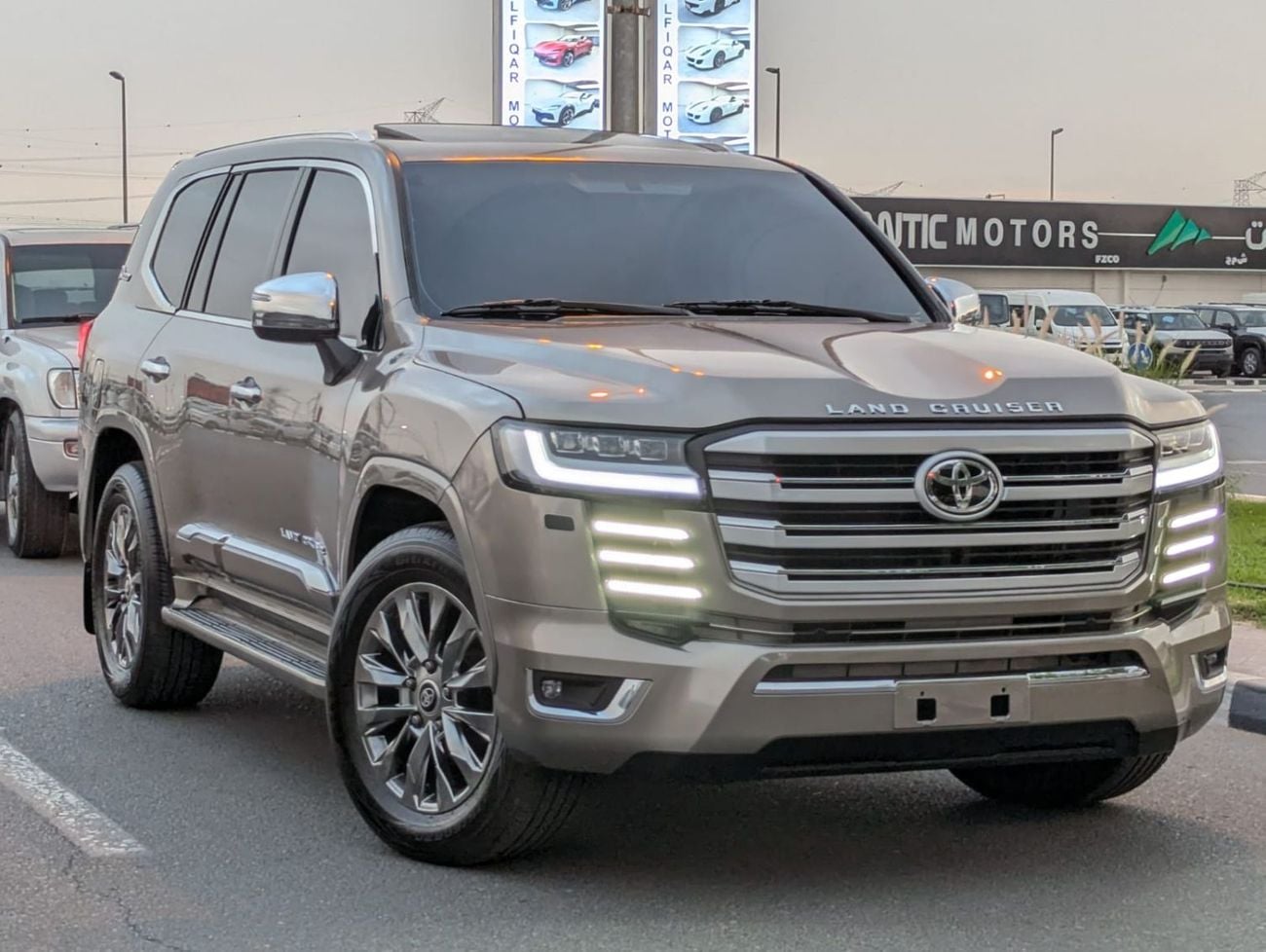 تويوتا لاند كروزر Toyota Landcruiser 2016 facelifted 2025 LHD golden colour