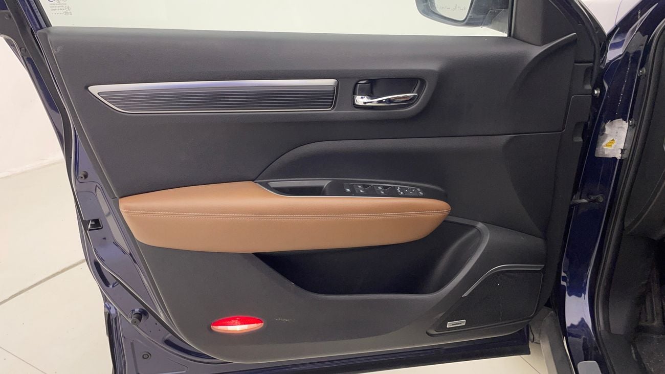 رينو كوليوس LE 2.5 | بدون دفعة مقدمة | اختبار القيادة في المنزل