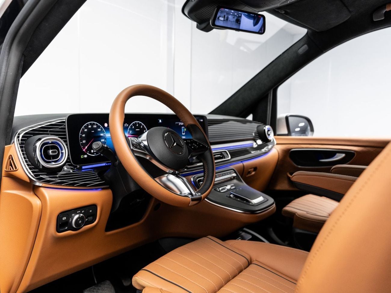مرسيدس بنز V 300 SUMMER STARTS NOW | EXCLUSIVE DEAL BY BLACKLINE, 2025 Mercedes V300 By Scuderia Motor Design