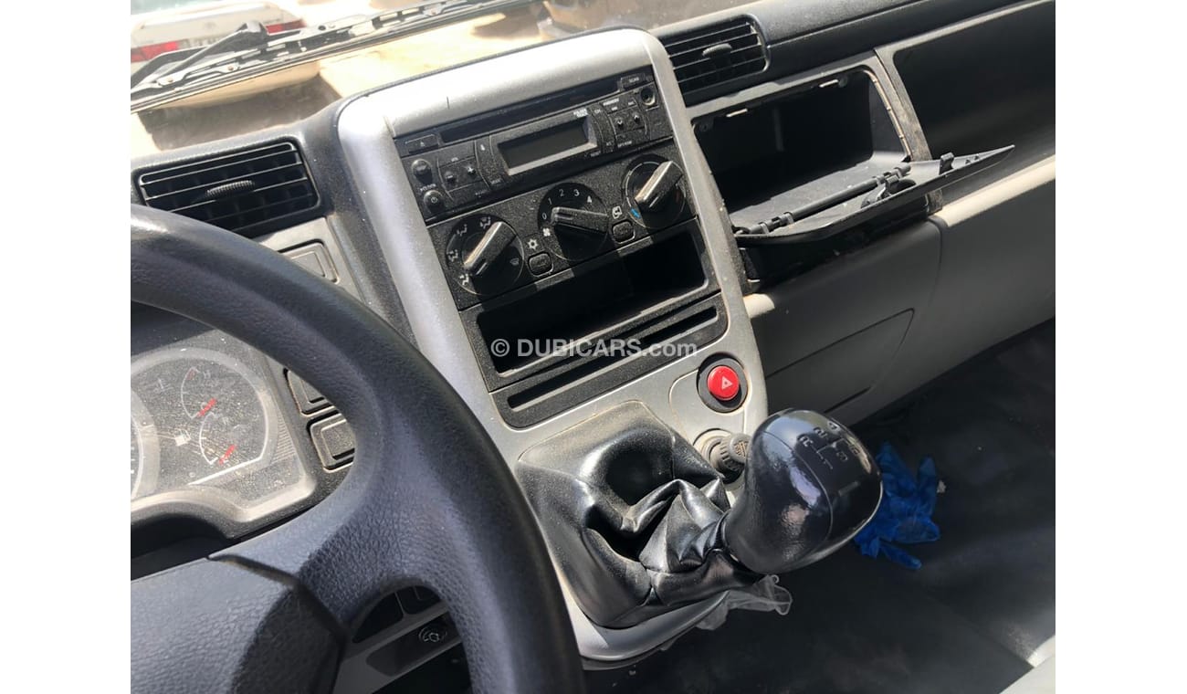 Mitsubishi Fuso Canter 4.0L V6 Diesel Engine , Manual , Temperature 0 TO +5 Degrees, Ampex Chiller, 16 Foot Long Chassis
