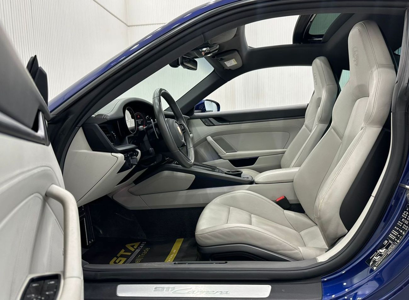 Porsche 911 2021 Porsche 911 Carrera, March 2025 Porsche Warranty, Full Porsche Service History, GCC